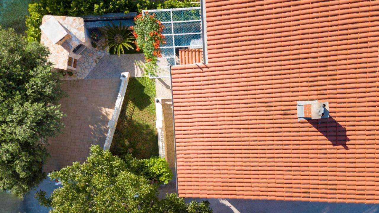 Apartment Iva With Sea View Makarska Luaran gambar