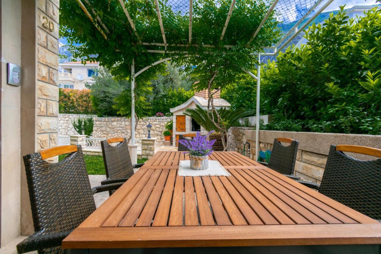 Apartment Iva With Sea View Makarska Luaran gambar
