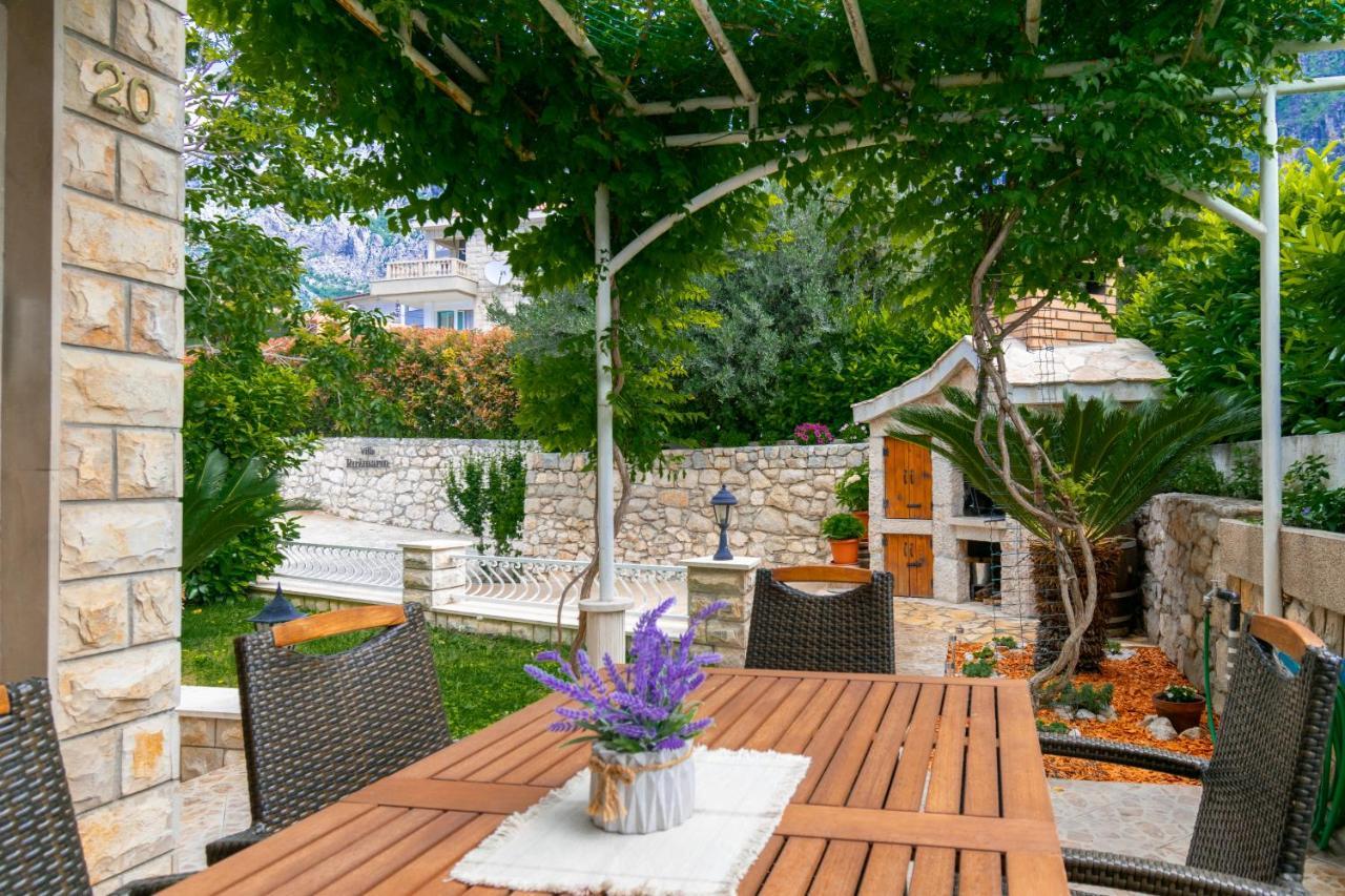Apartment Iva With Sea View Makarska Luaran gambar